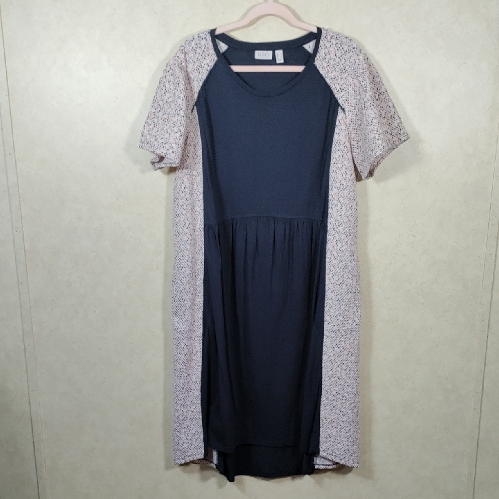 H142 LOGO by Lori Goldstein navy knit w/pink & blue dress L NEW